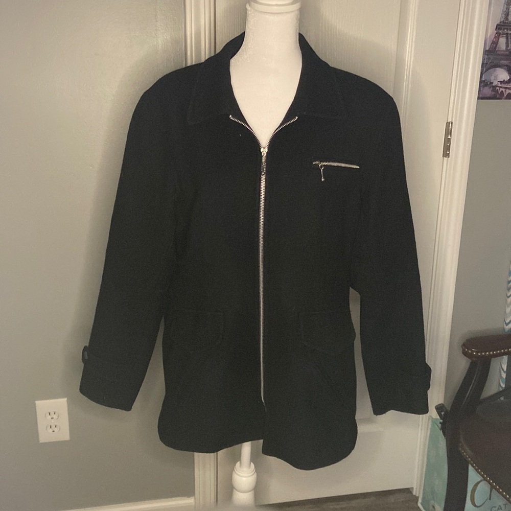 Mario De Pinto black jacket